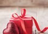 “Gift” a traditional aspect of society! Best ideas for buying a gift for a special someone