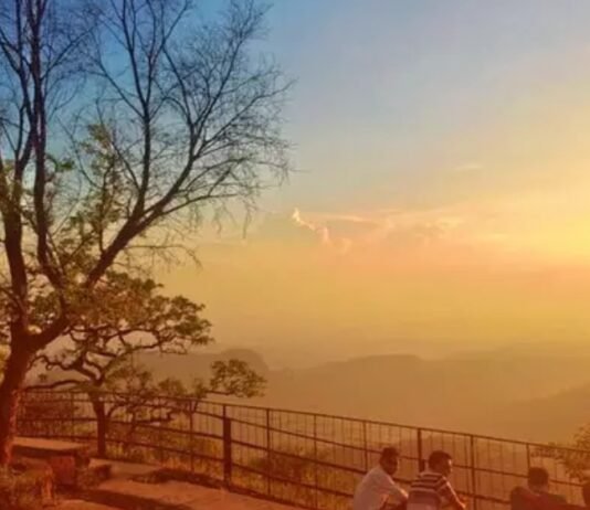 “Pachmarhi- Kashmir of Madhya Pradesh” Tour Guide And Top 10 Tourist Places. Read Now!!! Pachmarhi