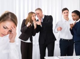 HAVE YOU EVER EXPERIENCED WORKPLACE HARASSMENT??? HERE ARE 6 KINDS OF WORKPLACE HARASSMENT AND IT’S SOLUTION!! Workplace harassment