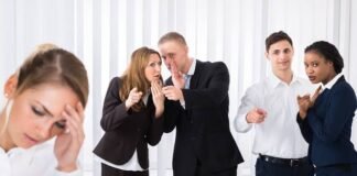 HAVE YOU EVER EXPERIENCED WORKPLACE HARASSMENT??? HERE ARE 6 KINDS OF WORKPLACE HARASSMENT AND IT’S SOLUTION!! Workplace harassment