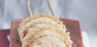 “POOLI PITHA”: Bengali sweet dumplings. Bengali sweeet dumpling