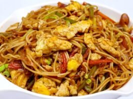 How to make Egg chowmein at home? Let’s read for solution details in 15 minutes here!!… Egg chowmein