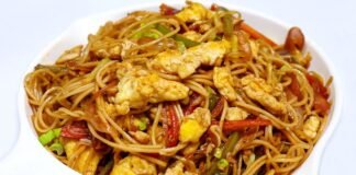 How to make Egg chowmein at home? Let’s read for solution details in 15 minutes here!!… Egg chowmein