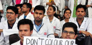 Nearly 3,000 Doctors resign in Madhya Pradesh refusing to work under inhumanly conditions. Doctors Strike