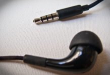 5 best-wired earphones under 1000 in India best earphones