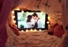 Movie Night? Here are the top 05 Romantic Movies you should definitely consider. movie nights