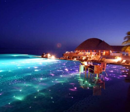 8 Must do things in Maldives to make the place everlasting in the book of memories. Maldives