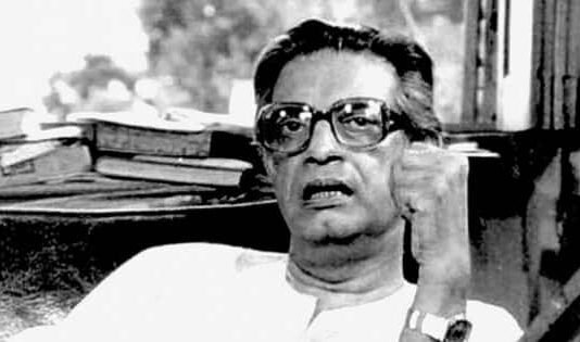 6 Milestone books of Satyajit Ray that will remain the core of heart of every Indians. Satyajit Ray