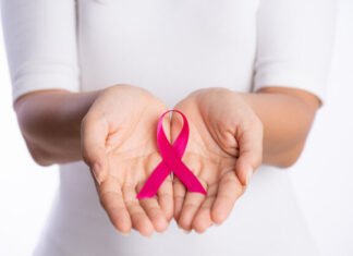 5 Facts about breast cancer which every woman should be aware of. Breast cancer