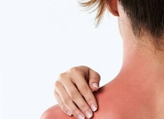 How can you protect yourself from Sunburn? Learn what Shahnaz Husain speaks about it! How can you protect yourself from Sunburn? Learn what Shahnaz Husain speaks about it!